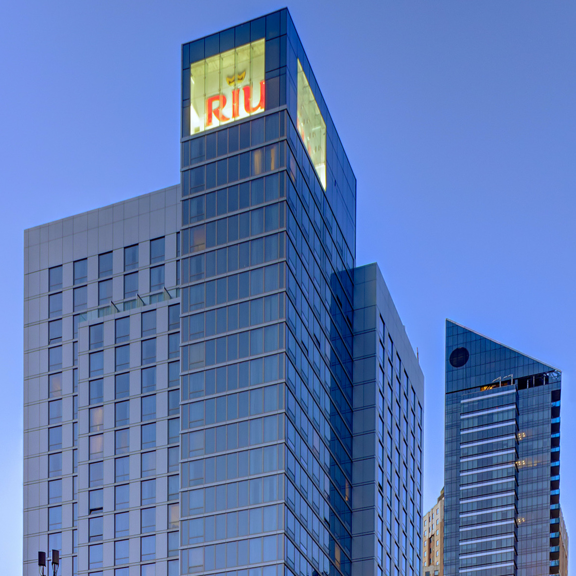 RIU Hotel - CoxGomyl